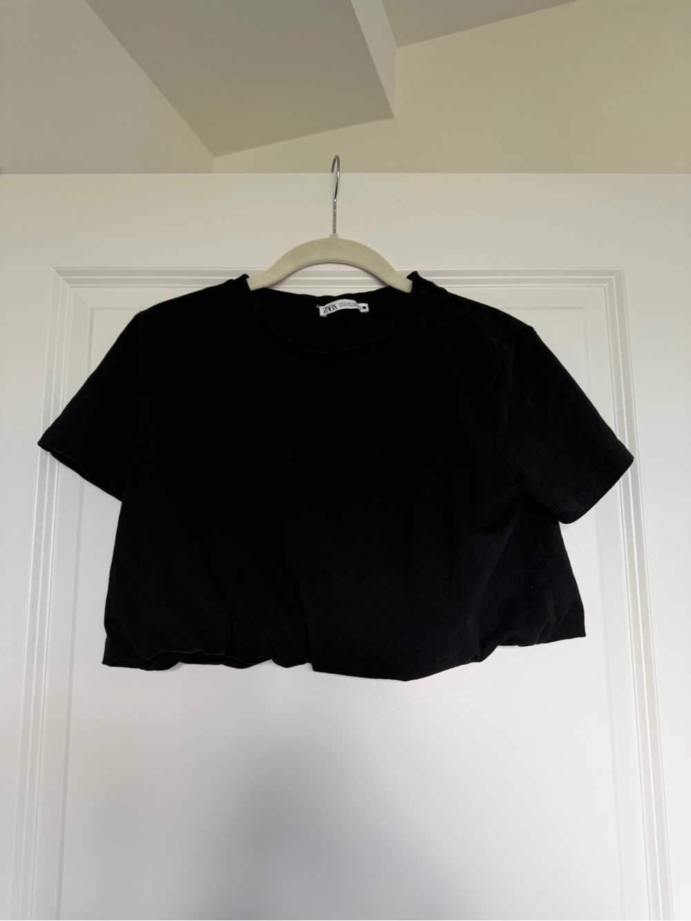 Zara Black Cropped Bubble Hem Tee